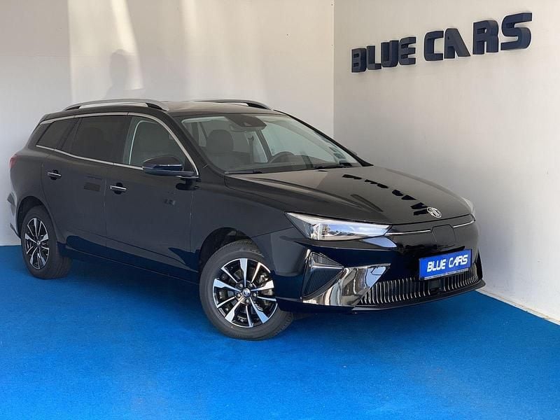 Pebble black (pbc) (schwarz) Gebraucht 2022 MG MG5 EV Comfort Kombi | 18.900 € (Fairer Preis) - Bild 1/4