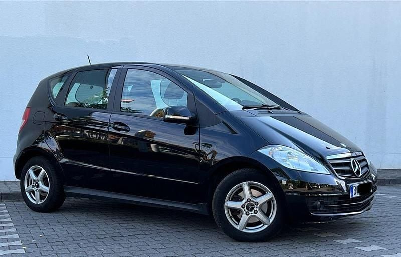 Schwarz Gebraucht 2009 Mercedes A150 Van / Kleinbus | 3.300 € (Guter Preis) - Bild 1/4
