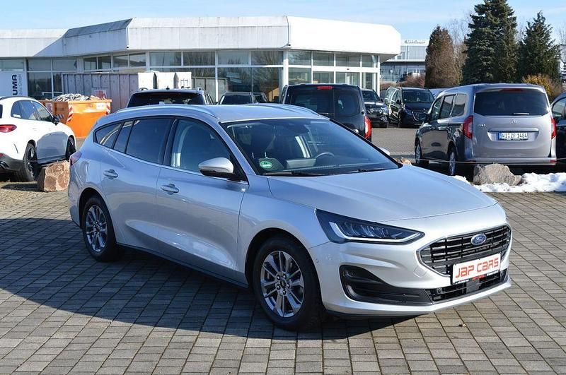 Gebraucht Ford Focus Titanium X 116 PS (85 kW) 2023 Silber Kombi