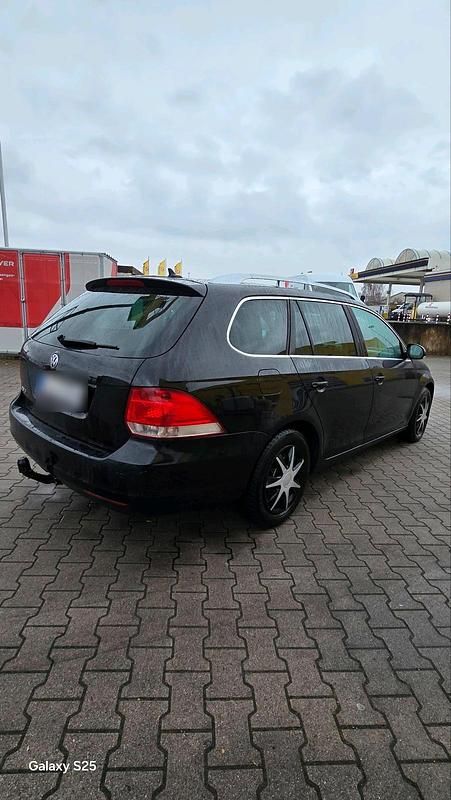 Gebraucht VW Golf V 105 PS (77 kW) 2008 Schwarz Kombi