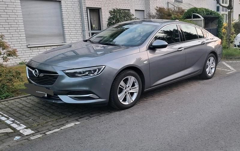 Gebraucht 2017 Opel Insignia Business Innovation Limousine | 12.400 € - Bild 1/4