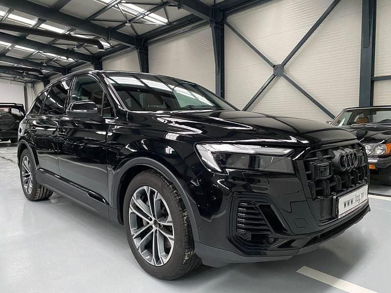 Gebraucht Audi Q7 252 PS (185 kW) 2024 Schwarz SUV