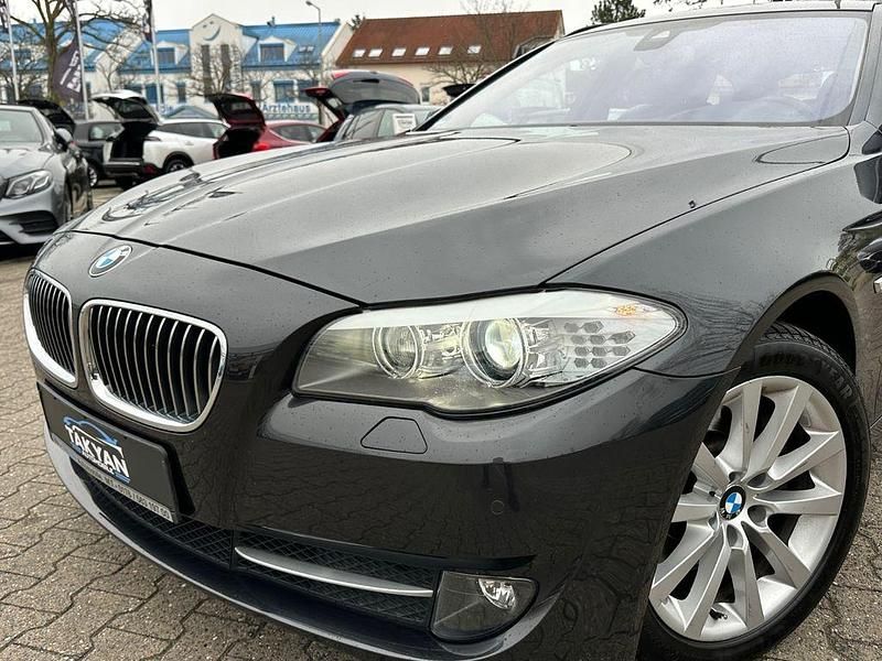 Gebraucht BMW 528 245 PS (180 kW) 2013 Grau Kombi