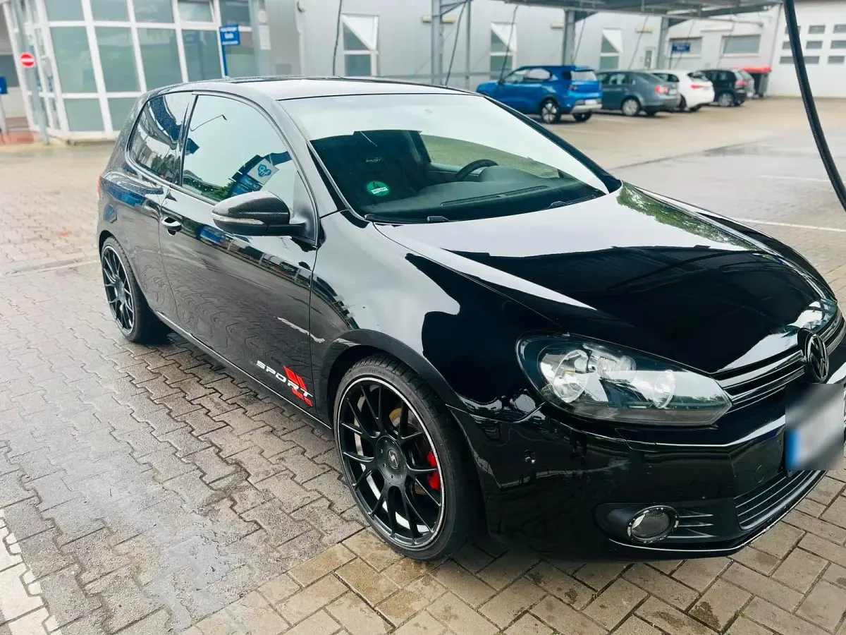 Gebraucht VW Golf VI 150 PS (110 kW) 2011 Schwarz Kleinwagen