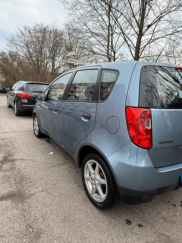 Gebraucht Mitsubishi Colt 95 PS (69 kW) 2010 Kleinwagen