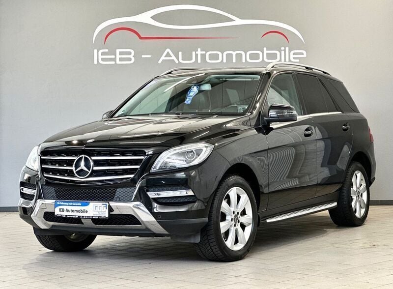 Gebraucht Mercedes ML250 204 PS (150 kW) 2012 Schwarz SUV