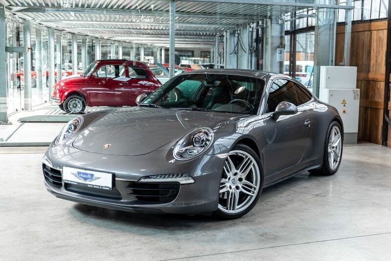 Grau Gebraucht 2014 Porsche 911 Carrera 4 Chrono Coupé | 86.890 € (Guter Preis) - Bild 1/4