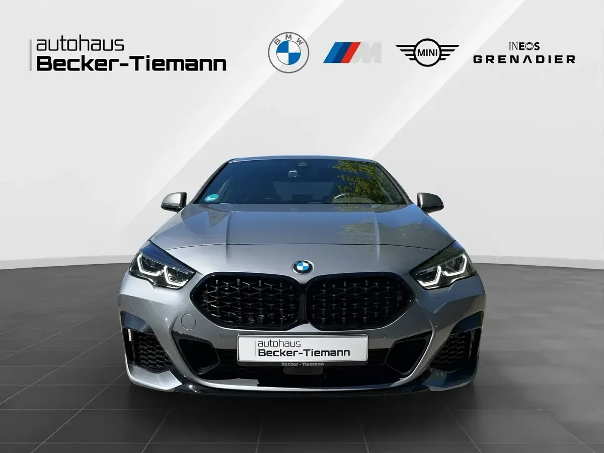 Gebraucht BMW M235 Comfort Edition 306 PS (225 kW) 2025 Grau Coupé