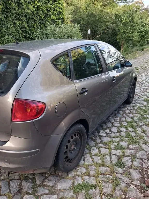 Gebraucht Seat Altea Reference 102 PS (75 kW) 2005 Grau Van / Kleinbus