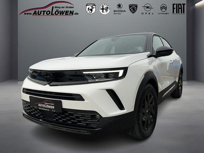 Arktis weiß (weiß) Gebraucht 2024 Opel Mokka SUV | 27.540 € (Fairer Preis) - Bild 1/4
