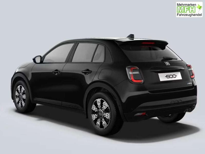 Neu Fiat 600 Icon 145 PS (106 kW) 2025 Cinema schwarz SUV