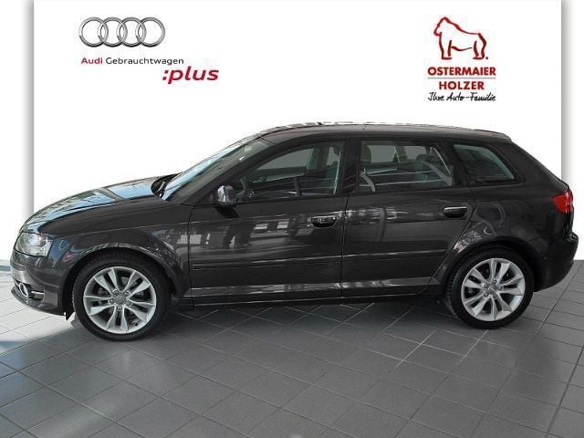 Gebraucht Audi A3 Sportback Ambition 140 PS (102 kW) 2009 Grau metallic Kleinwagen