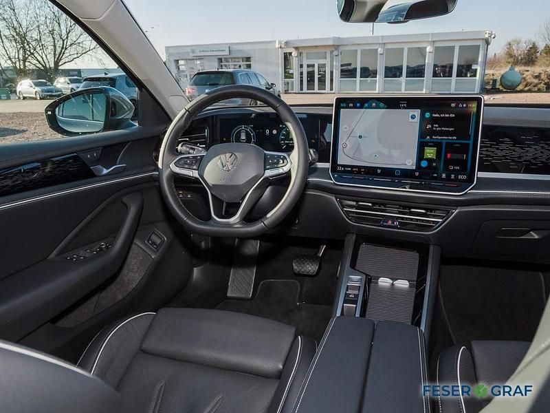 Gebraucht VW Passat Elegance 150 PS (110 kW) 2024 Diabasgrau metallic Kombi