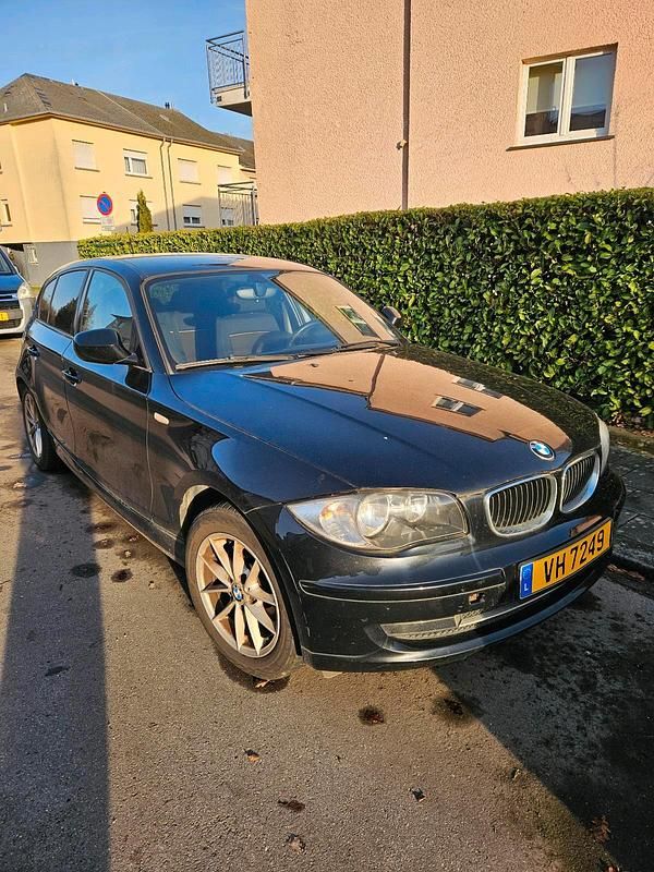 Gebraucht BMW 116 160 PS (117 kW) 2011 Schwarz Kleinwagen