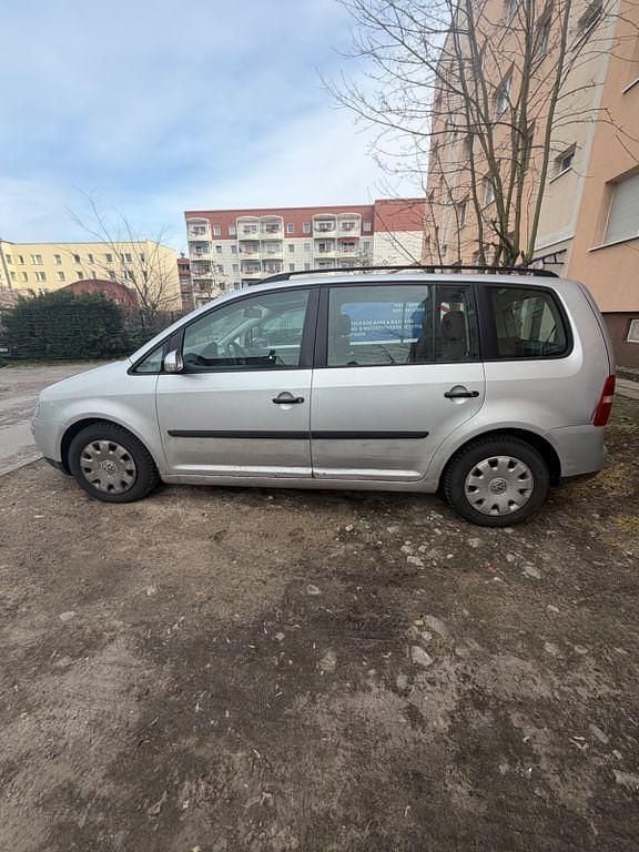 Gebraucht VW Touran Basis 102 PS (75 kW) 2004 Silber Van / Kleinbus