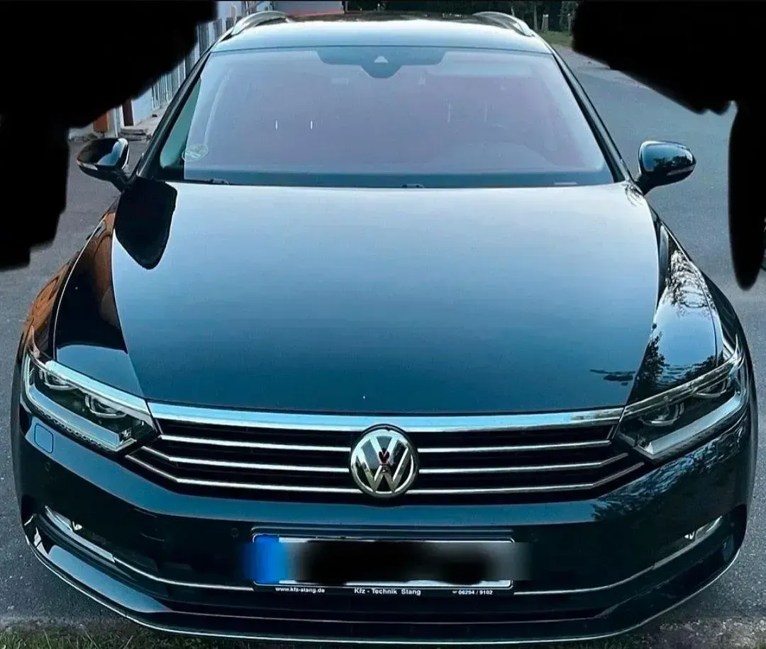 Gebraucht VW Passat Highline 150 PS (110 kW) 2015 Schwarz Kombi