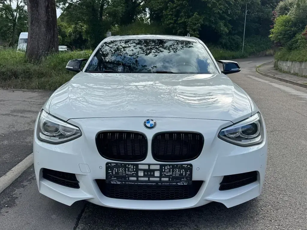 Gebraucht BMW M135 Performance 320 PS (235 kW) 2015 Weiß Kleinwagen