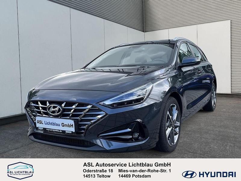 Dark knight Gebraucht 2023 Hyundai i30 Trend Kombi | 17.750 € (Fairer Preis) - Bild 1/4