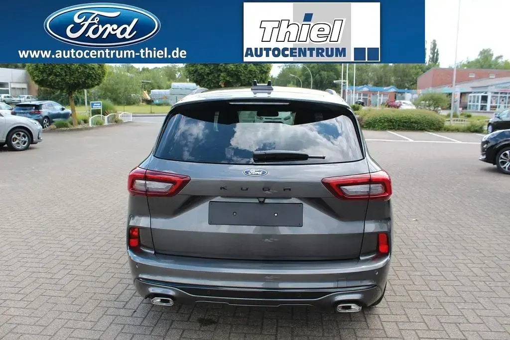 Neu Ford Kuga ST-Line X 186 PS (136 kW) 2025 Grau SUV