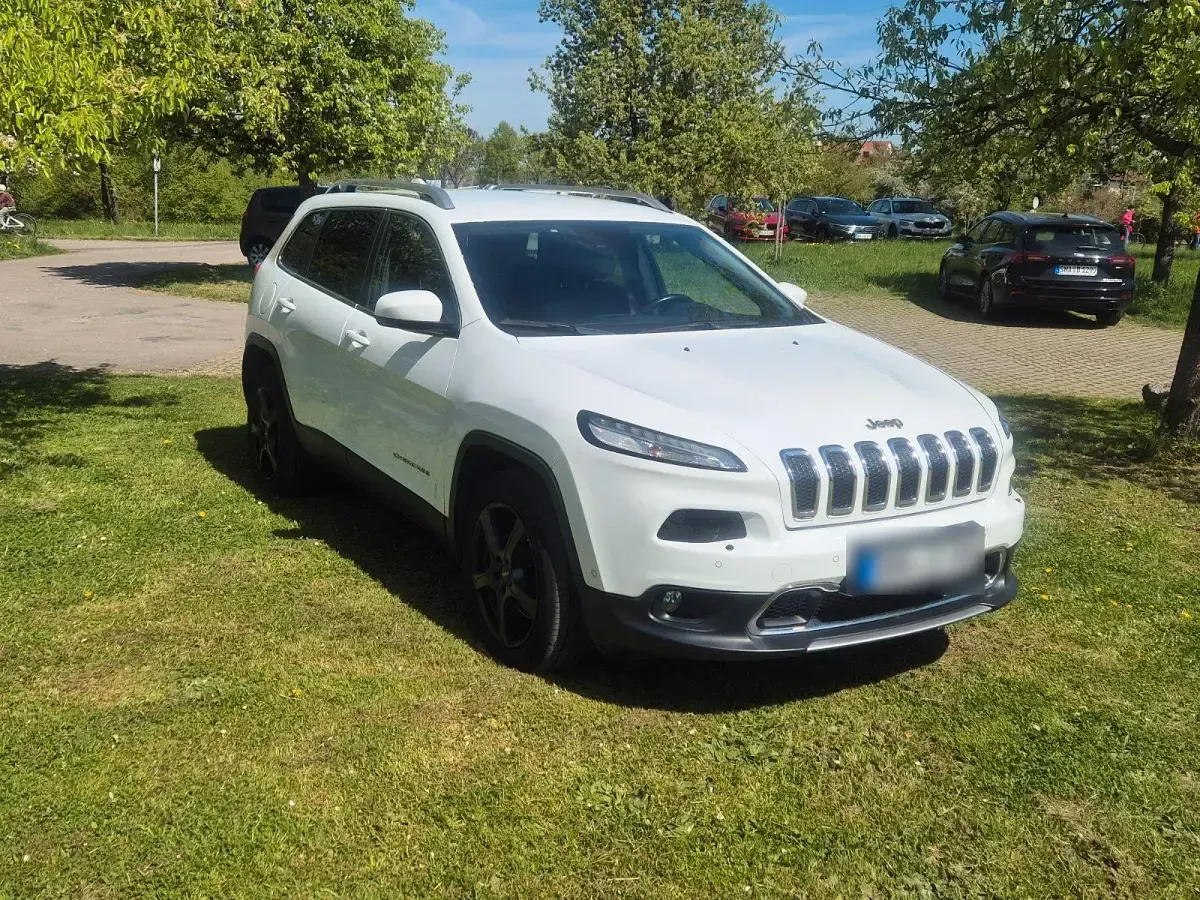 Gebraucht Jeep Cherokee Limited 200 PS (147 kW) 2015 Weiß SUV