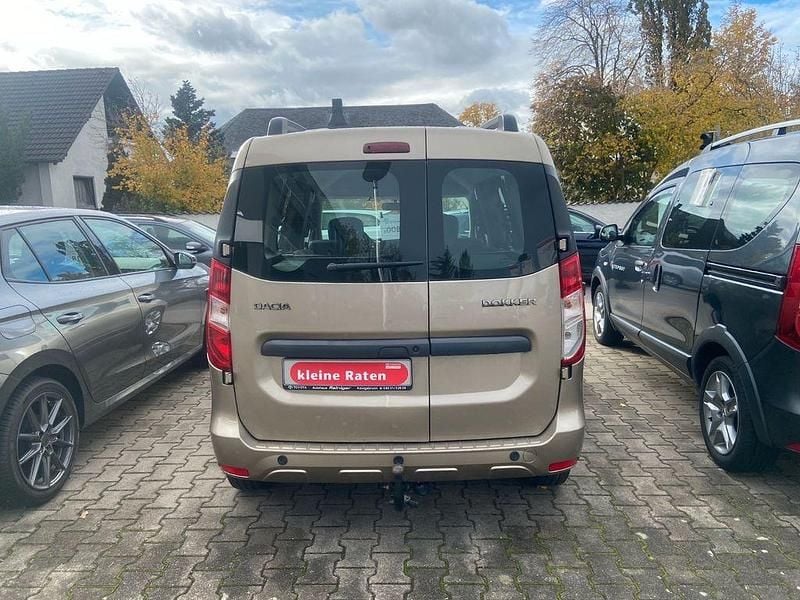 Gebraucht Dacia Dokker Comfort 131 PS (96 kW) 2020 Beige Van / Kleinbus