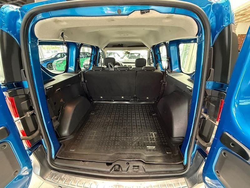 Gebraucht Dacia Dokker Celebration 116 PS (85 kW) 2019 Blau Van / Kleinbus