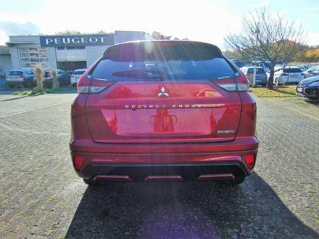 Gebraucht Mitsubishi Eclipse Cross Top 188 PS (138 kW) 2022 Dynamikrot SUV