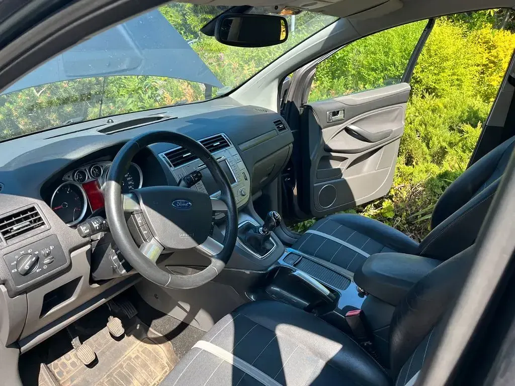 Gebraucht Ford Kuga Titanium 136 PS (100 kW) 2008 Grau SUV