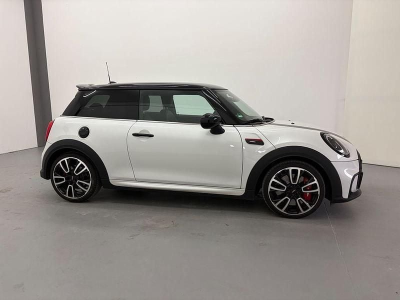 Weiß Gebraucht 2023 Mini John Cooper Works Kleinwagen | 31.700 € (Guter Preis) - Bild 1/4