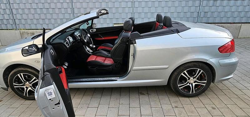Andere farben Gebraucht 2005 Peugeot 307 CC Cabrio | 3.000 € - Bild 1/4