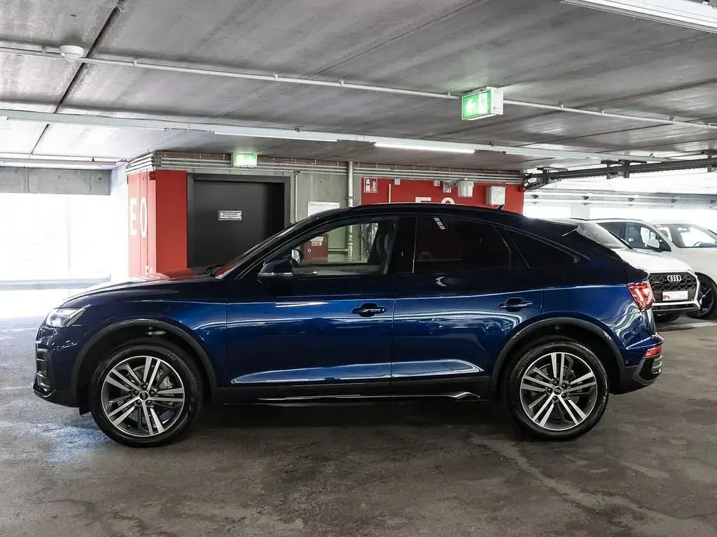 Gebraucht Audi Q5 Sportback S-Line 204 PS (150 kW) 2022 Blau SUV