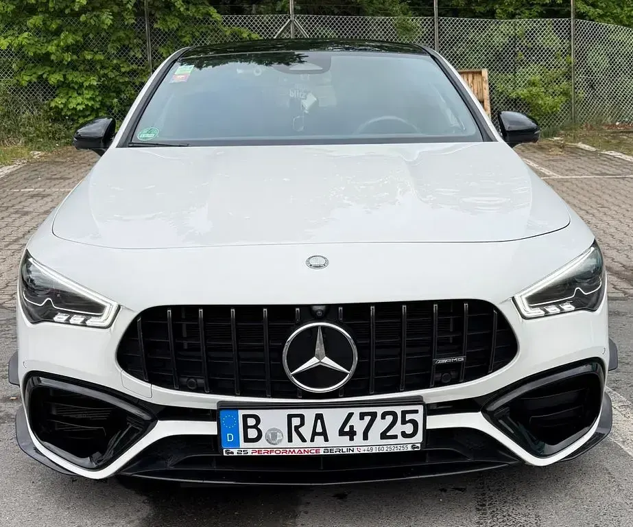 Gebraucht Mercedes CLA45 AMG AMG 421 PS (309 kW) 2024 Weiß Coupé