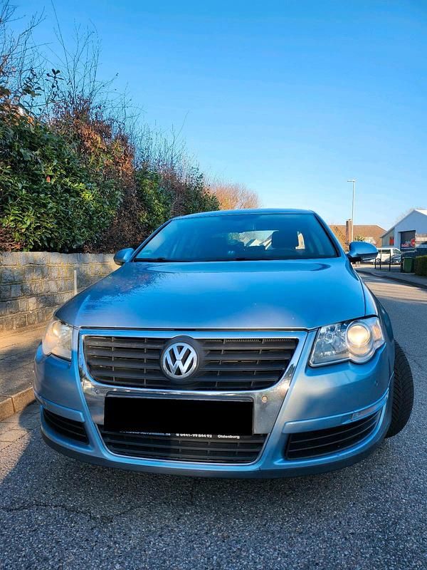 Gebraucht VW Passat 102 PS (75 kW) 2007 Braun Limousine