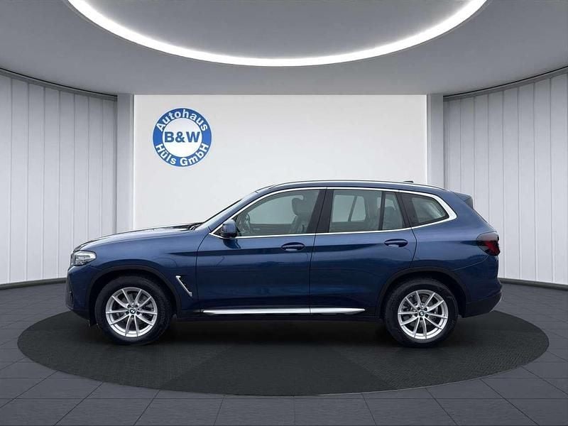 Gebraucht BMW X3 190 PS (139 kW) 2023 Phytonicblau metallic SUV
