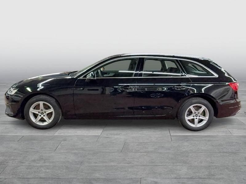 Second-hand Audi A4 163 CP (119 kW) 2023 Negru Break