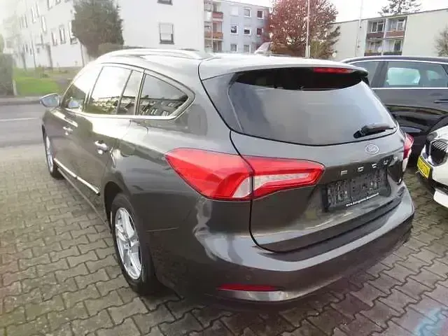 Gebraucht Ford Focus Cool & Connect 203 PS (149 kW) 2020 Magneticgrau (metallic) Kombi