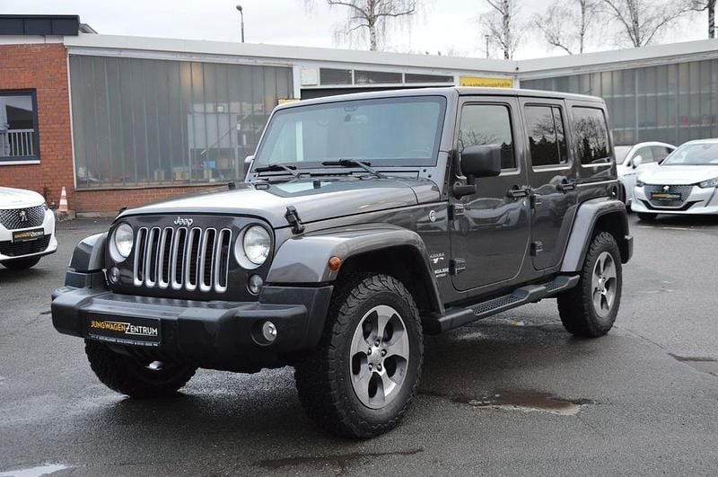 Gebraucht Jeep Wrangler Unlimited Sahara 200 PS (147 kW) 2017 Schwarz SUV