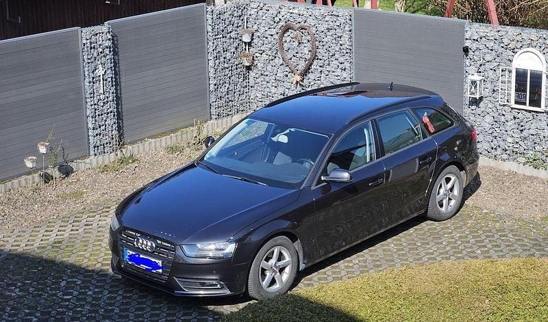 Gebraucht Audi A4 163 PS (119 kW) 2013 Grau Kombi