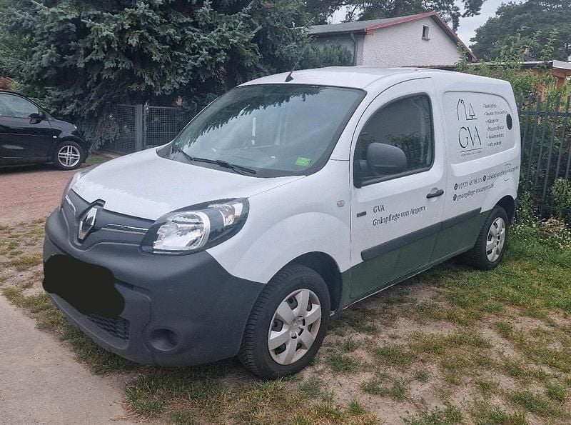 Weiß Gebraucht 2022 Renault Kangoo Van / Kleinbus | 17.000 € (Etwas zu teuer) - Bild 1/3