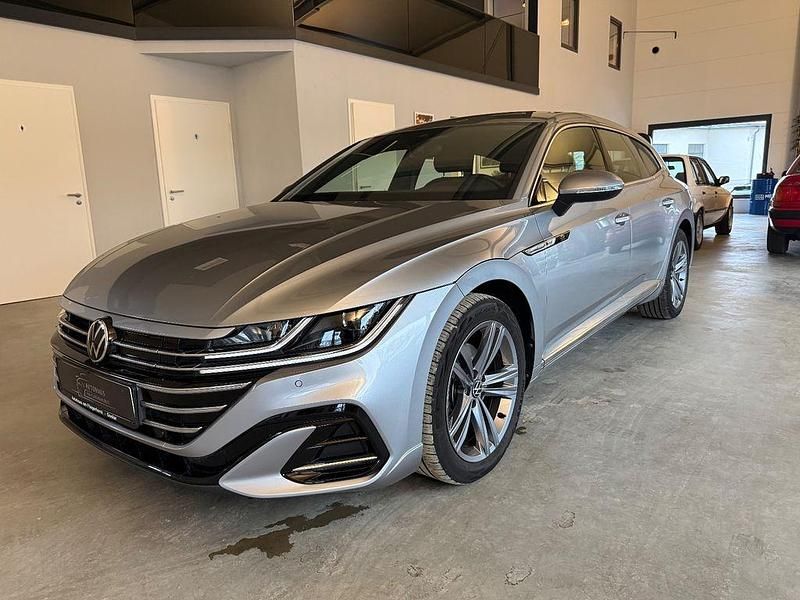 Silber Gebraucht 2021 VW Arteon R-line Kombi | 24.950 € (Guter Preis) - Bild 1/4