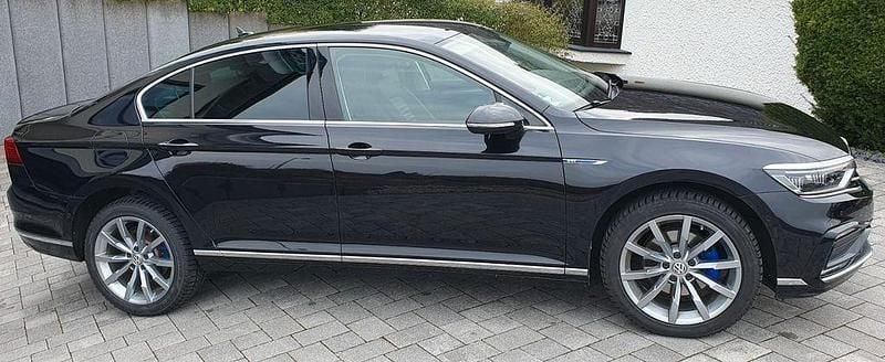 Schwarz Gebraucht 2020 VW Passat GTE Limousine | 20.900 € (Guter Preis) - Bild 1/4
