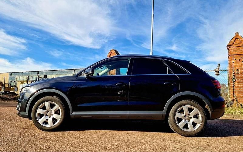 Gebraucht Audi Q3 177 PS (130 kW) 2011 Schwarz SUV