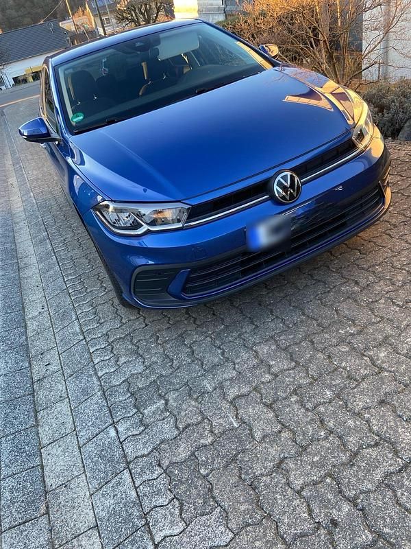 Gebraucht VW Polo Move 80 PS (58 kW) 2024 Blau Kleinwagen