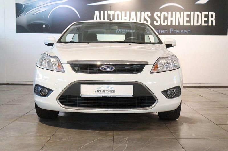 Gebraucht Ford Focus Cabriolet Trend 101 PS (74 kW) 2010 Weiß Cabrio