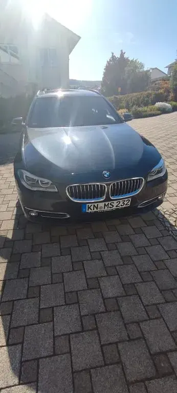 Gebraucht BMW 525 Luxury Line 218 PS (160 kW) 2016 Grau Kombi