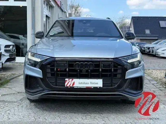 Gebraucht Audi SQ8 Sport 507 PS (372 kW) 2023 Silber SUV