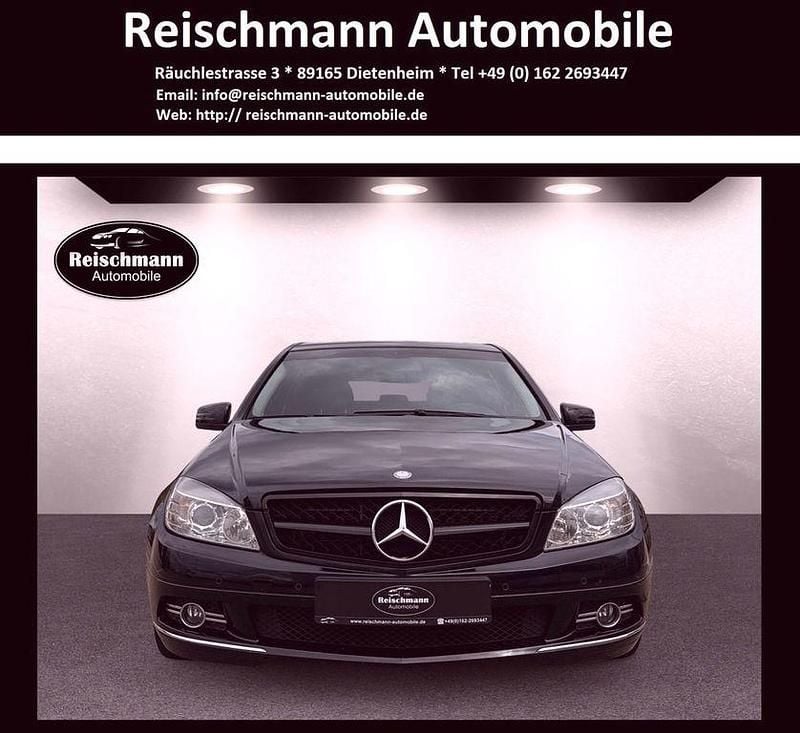 Schwarz Gebraucht 2011 Mercedes C220 Avantgarde Limousine | 7.280 € (Guter Preis) - Bild 1/4