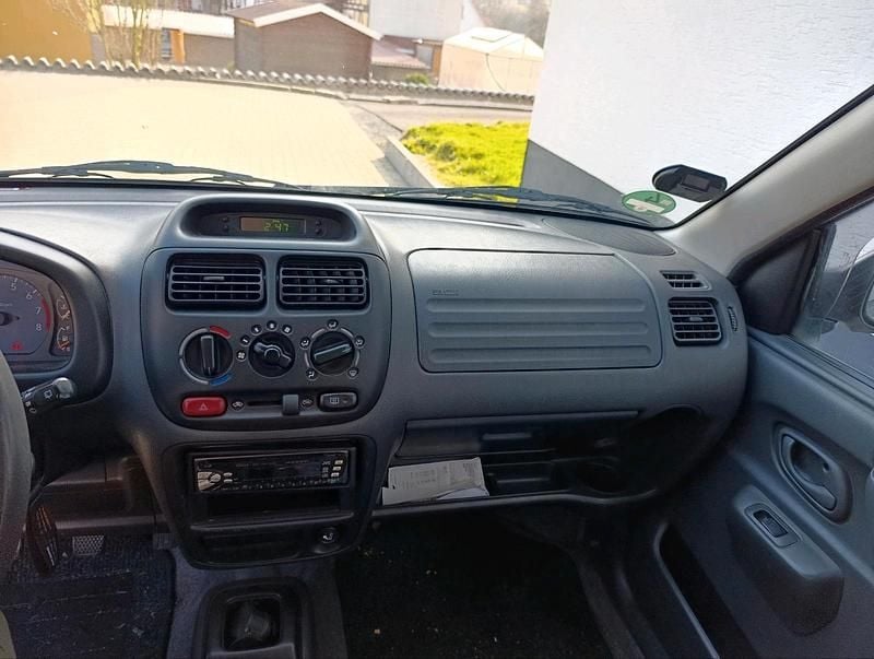 Gebraucht Suzuki Ignis 83 PS (61 kW) 2000 Silber Kleinwagen