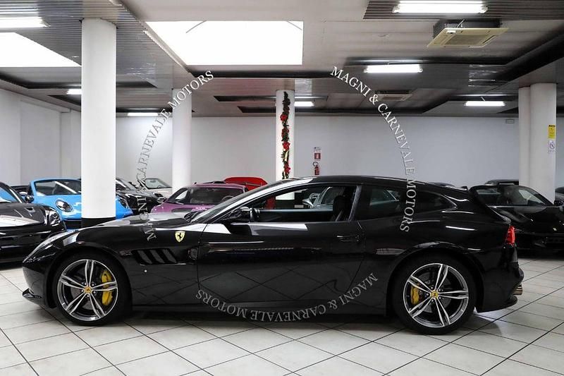 Gebraucht Ferrari GTC4Lusso 689 PS (506 kW) 2017 Schwarz Kombi