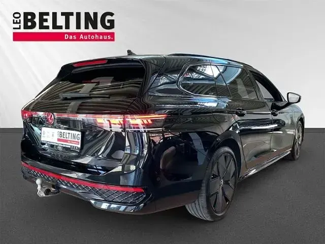 Neu VW Passat R-line 150 PS (110 kW) 2026 Schwarz Kombi